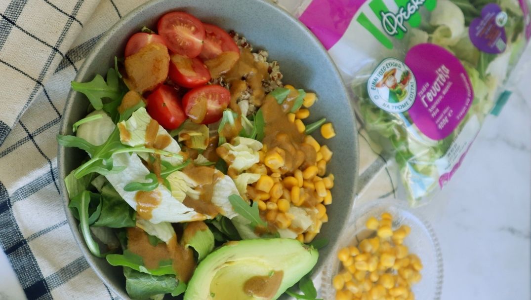 Leftover Super Salad από την Bubbles and Avocados