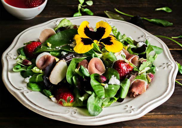 Σαλάτα με μανούρι