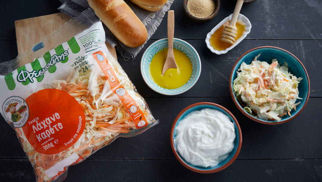 Υλικά για Χοτ ντογκ με λάχανο-καρότο Φρεσκούλης