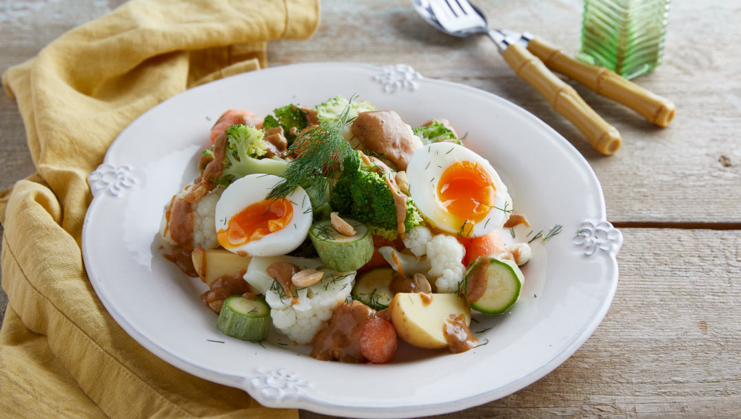 Λαχανικά Ατμού με Σως Φυστικοβούτυρο από την Ελένη Ψυχούλη