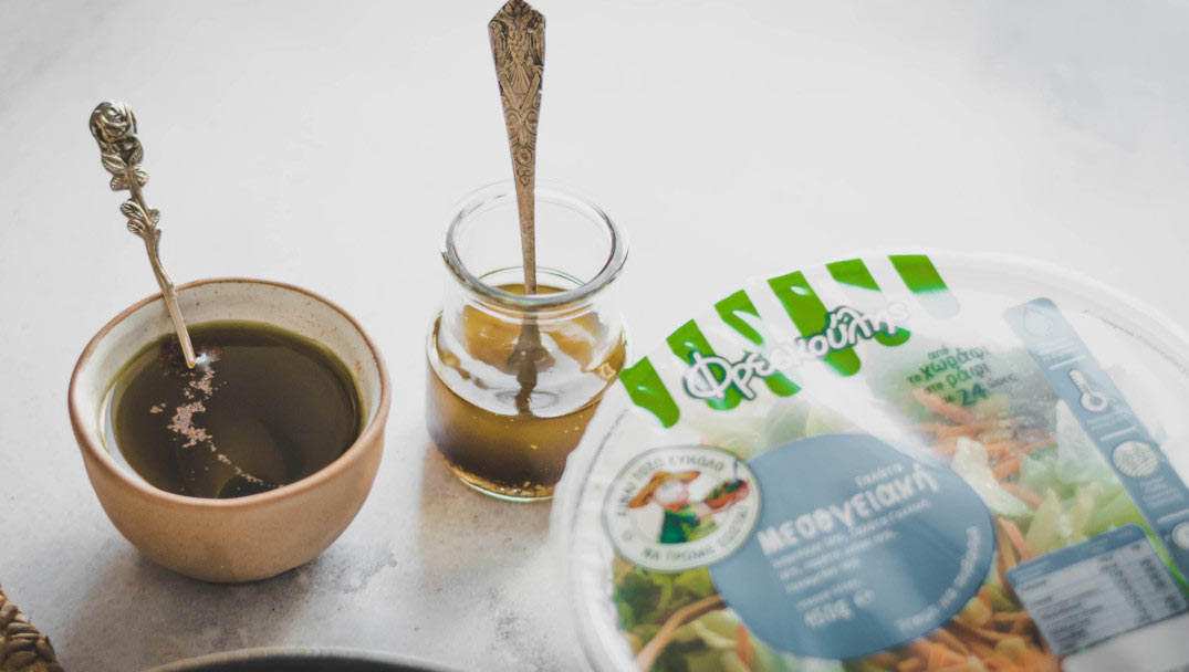 Μεσογειακή σαλάτα Φρεσκούλης από την Αγγελική Τσουκαλά