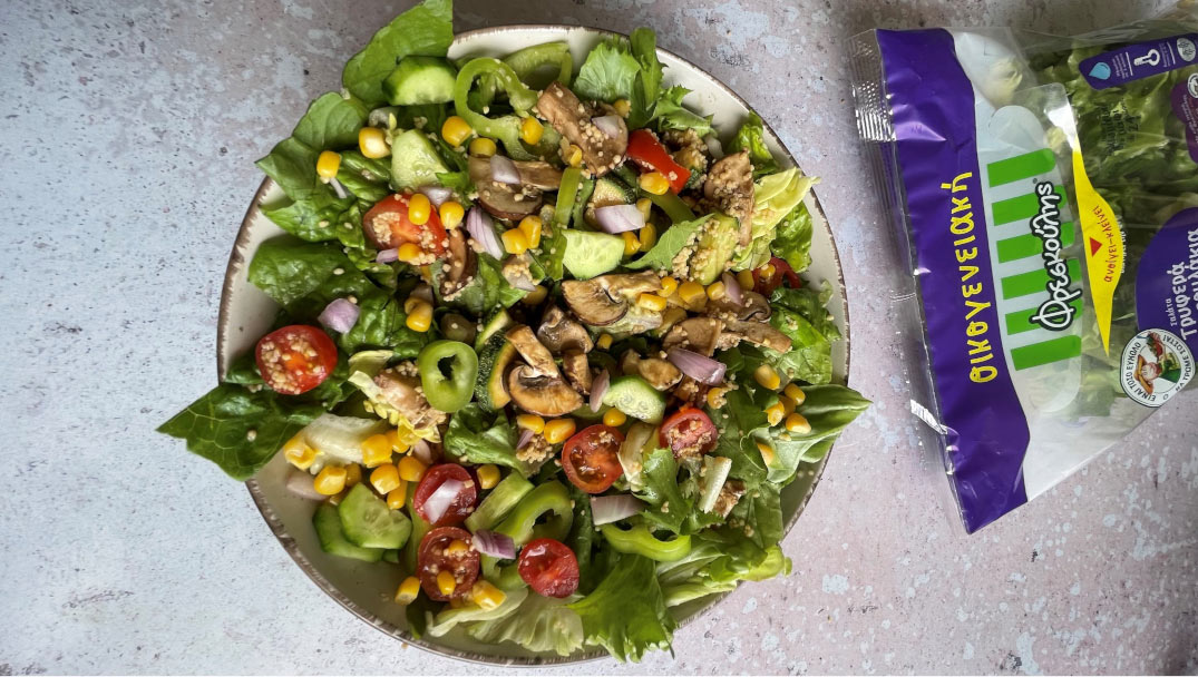 Σαλάτα Ωμοφαγική με τρυφερά μαρουλάκια Φρεσκούλης από την Αγγελική Σπανού