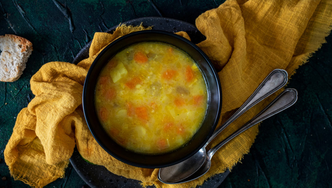 Χορτόσουπα με ξινόχοντρο