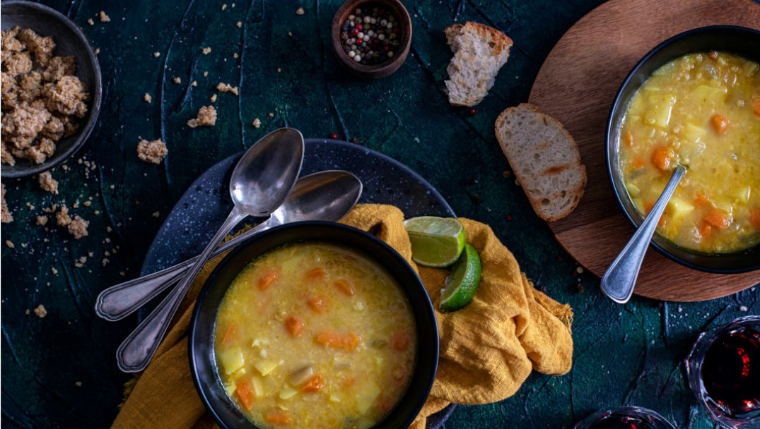 Χορτόσουπα με ξινόχοντρο από την the cook in you