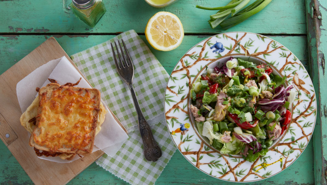 Τονοσαλάτα με πιπεριές Φλωρίνης και Ιταλική σαλάτα Φρεσκούλης