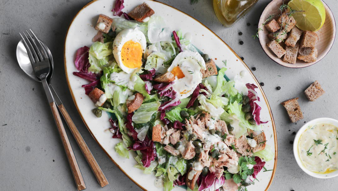 Τονοσαλάτα με αυγό και μαγιονέζα από την Funkycook