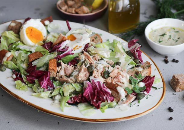 Τονοσαλάτα με αυγό