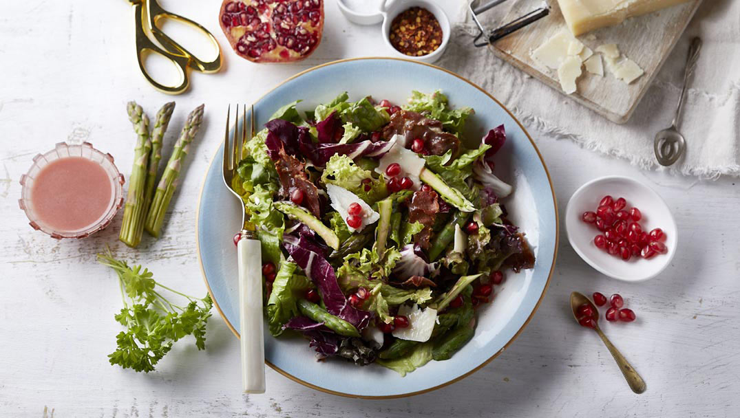 Χριστουγεννιάτικη συνταγή με Αρχοντική σαλάτα Φρεσκούλης από την Αργυρώ Μπαρμπαρίγου