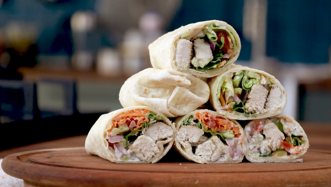 Wraps με κοτόπουλο στο welovesalads.gr